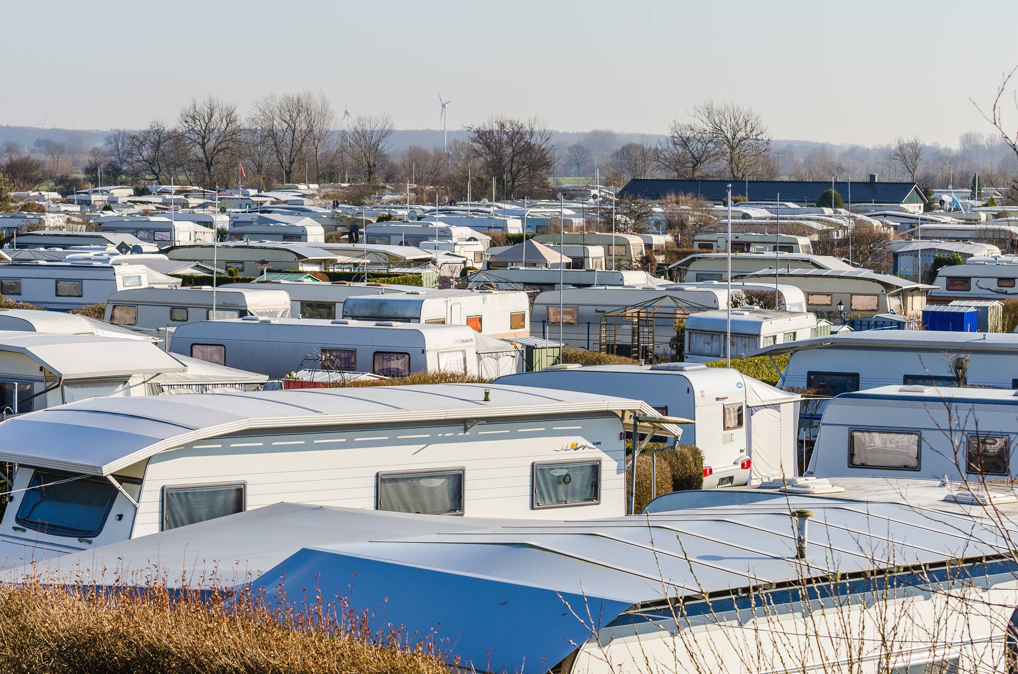 zur den Informationen für Dauercamper-Standplatzhaftpflicht